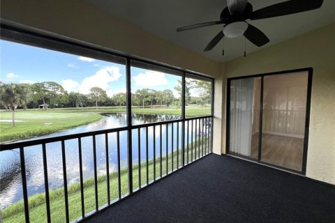 Copropriété à louer à Sarasota, Floride: 2 chambres, 99.59 m2 № 1356389 - photo 12