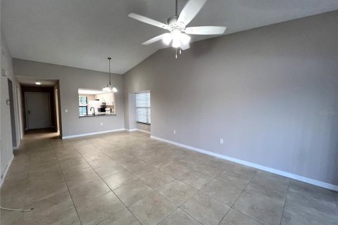 Copropriété à louer à Sarasota, Floride: 2 chambres, 99.59 m2 № 1356389 - photo 5