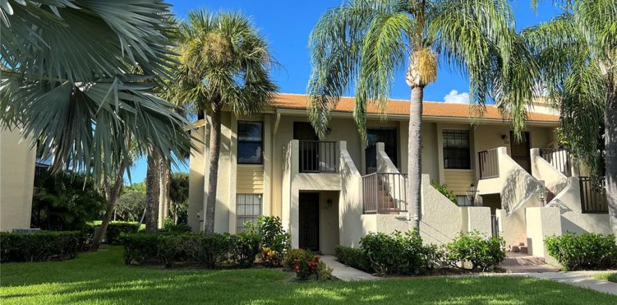 Condo in Sarasota, Florida, 2 bedrooms  № 1356389