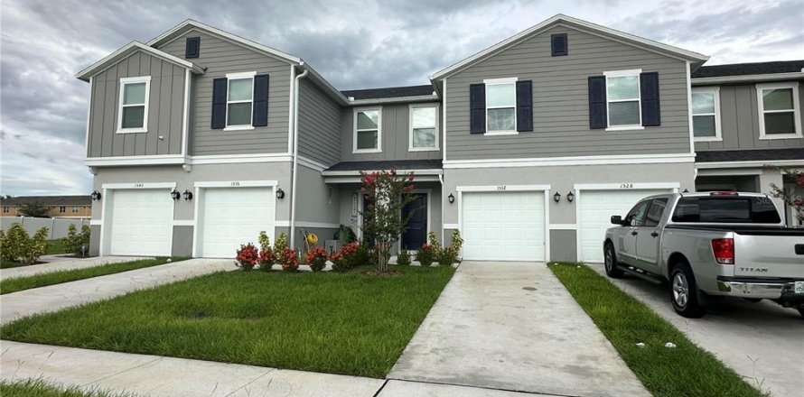 Townhouse in Davenport, Florida 3 bedrooms, 139.07 sq.m. № 1356353