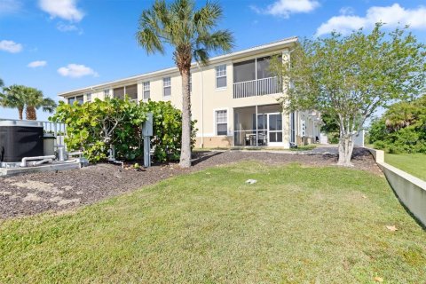 Copropriété à vendre à Punta Gorda, Floride: 2 chambres, 121.98 m2 № 1137395 - photo 26