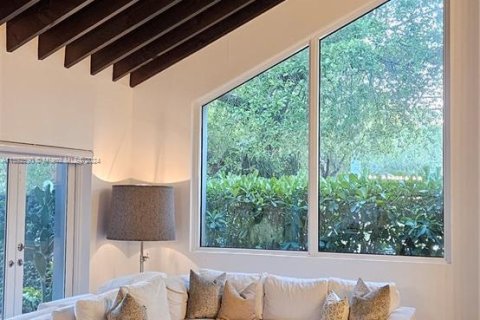 Casa en venta en Coral Gables, Florida, 3 dormitorios, 197.42 m2 № 1184618 - foto 19