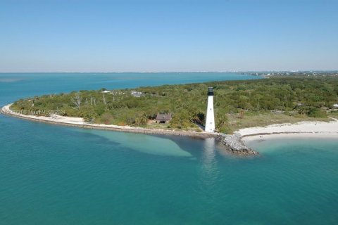 Propiedad comercial en venta en Key Biscayne, Florida № 1236000 - foto 20