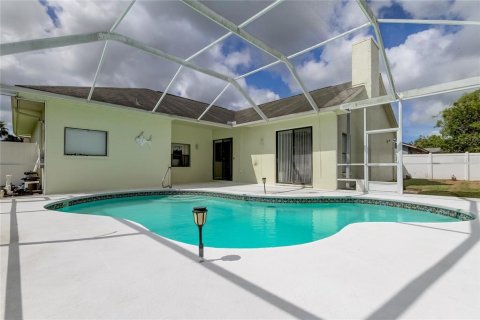 House in Tampa, Florida 3 bedrooms, 177.63 sq.m. № 1248007 - photo 28