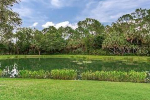 Adosado en venta en Tampa, Florida, 2 dormitorios, 163.42 m2 № 1248048 - foto 14