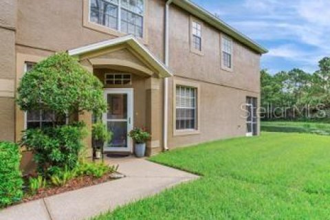 Touwnhouse à vendre à Tampa, Floride: 2 chambres, 163.42 m2 № 1248048 - photo 2