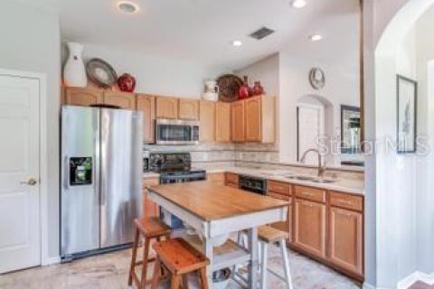 Adosado en venta en Tampa, Florida, 2 dormitorios, 163.42 m2 № 1248048 - foto 5