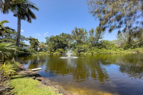 Condo in Fort Lauderdale, Florida, 2 bedrooms  № 1128011 - photo 5