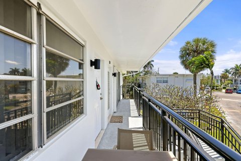 Copropriété à vendre à Fort Lauderdale, Floride: 2 chambres, 55.74 m2 № 1128011 - photo 18