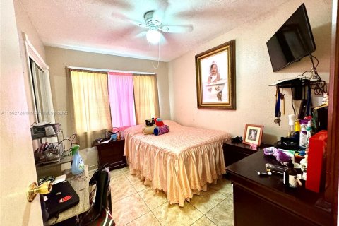 Купить виллу или дом в Опа-Локка, Флорида 3 спальни, 92.9м2, № 1080960 - фото 7