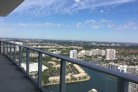 Condominio en venta en Hollywood, Florida, 1 dormitorio, 80.73 m2 № 1081042 - foto 15