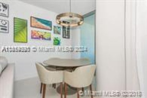 Condominio en venta en Hollywood, Florida, 1 dormitorio, 80.73 m2 № 1081042 - foto 18