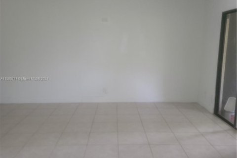 Adosado en venta en Deerfield Beach, Florida, 3 dormitorios, 126.35 m2 № 1161423 - foto 3