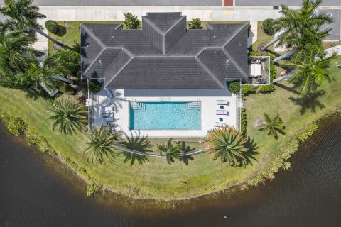 Touwnhouse à vendre à Palm Beach Gardens, Floride: 4 chambres, 237.64 m2 № 1128816 - photo 1