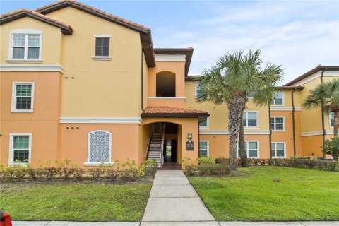 Condominio en venta en Orlando, Florida, 3 dormitorios, 122.45 m2 № 1108986 - foto 1