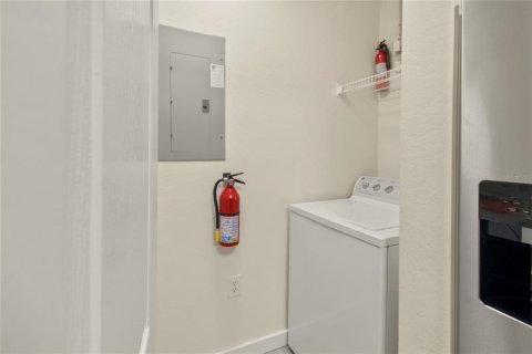 Condominio en venta en Orlando, Florida, 3 dormitorios, 122.45 m2 № 1108986 - foto 19