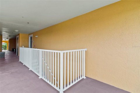Condominio en venta en Orlando, Florida, 3 dormitorios, 122.45 m2 № 1108986 - foto 4