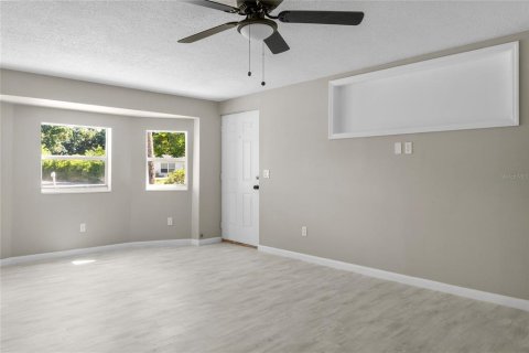 House in Vero Beach, Florida 2 bedrooms, 136.94 sq.m. № 1246732 - photo 26