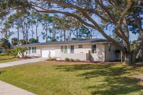 Terreno en venta en Rotonda, Florida № 1249749 - foto 4