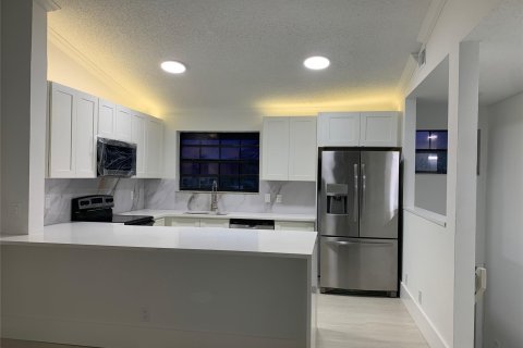 Copropriété à vendre à Deerfield Beach, Floride: 3 chambres, 120.77 m2 № 1136204 - photo 3