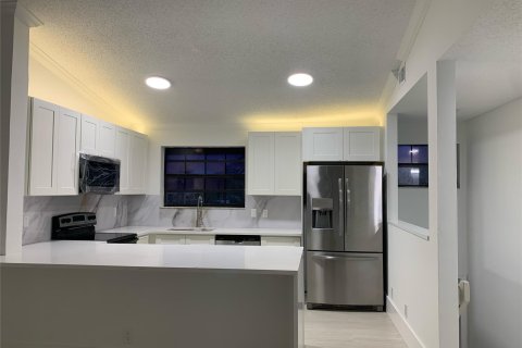 Copropriété à vendre à Deerfield Beach, Floride: 3 chambres, 120.77 m2 № 1136204 - photo 9