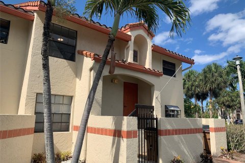 Copropriété à vendre à Deerfield Beach, Floride: 3 chambres, 120.77 m2 № 1136204 - photo 11