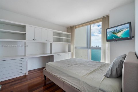 Condominio en venta en Miami, Florida, 2 dormitorios, 160.72 m2 № 1180493 - foto 18