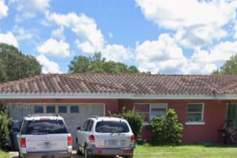 House in Arcadia, Florida 3 bedrooms, 108.88 sq.m. № 1383859 - photo 2