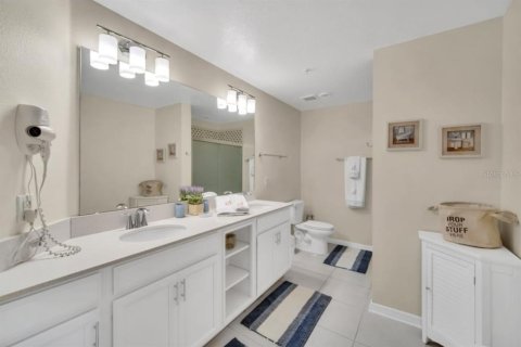 Condo in Kissimmee, Florida, 3 bedrooms  № 926762 - photo 10