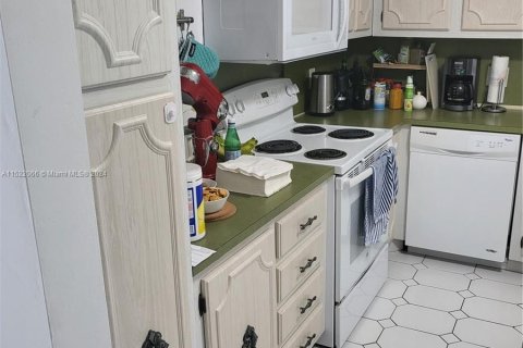 Condo in Aventura, Florida, 1 bedroom  № 972464 - photo 20