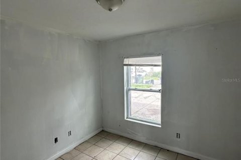 Immobilier commercial à vendre à Tampa, Floride: 189.52 m2 № 1369696 - photo 7