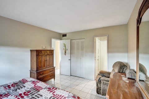 Condo in Fort Lauderdale, Florida, 1 bedroom  № 1100173 - photo 12