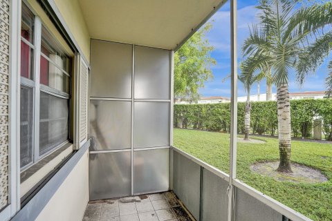 Condo in Fort Lauderdale, Florida, 1 bedroom  № 1100173 - photo 16