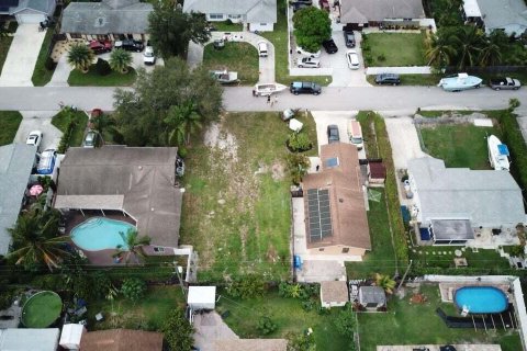 Купить земельный участок в Бойнтон-Бич, Флорида № 832954 - фото 2