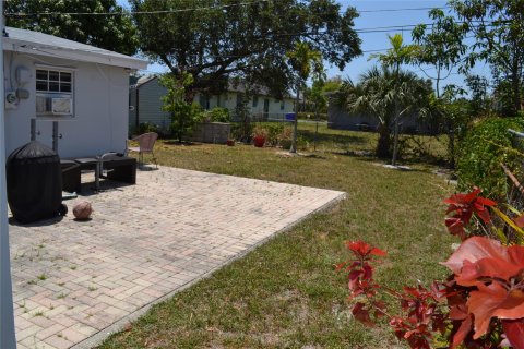 House in Fort Lauderdale, Florida 3 bedrooms, 133.97 sq.m. № 1173142 - photo 12