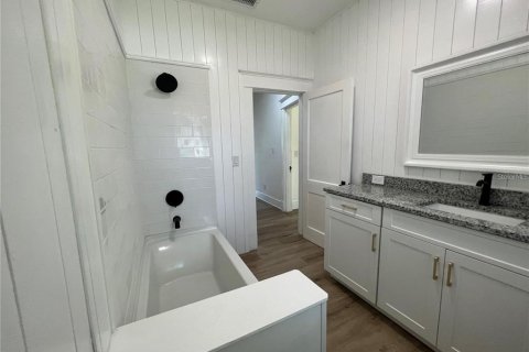 Casa en venta en Saint Petersburg, Florida, 3 dormitorios, 169.83 m2 № 1351103 - foto 7