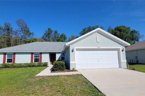 Villa ou maison à louer à Ocala, Floride: 4 chambres, 160.44 m2 № 1352548 - photo 1