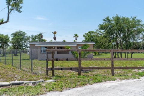 Terreno en venta en Okeechobee, Florida № 730842 - foto 11