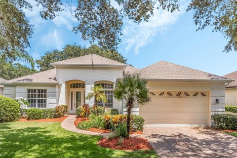 Villa ou maison à vendre à Lake Mary, Floride: 3 chambres, 230.58 m2 № 1341290 - photo 1