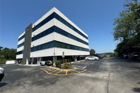 Immobilier commercial à louer à Orlando, Floride: 31.49 m2 № 1346650 - photo 14