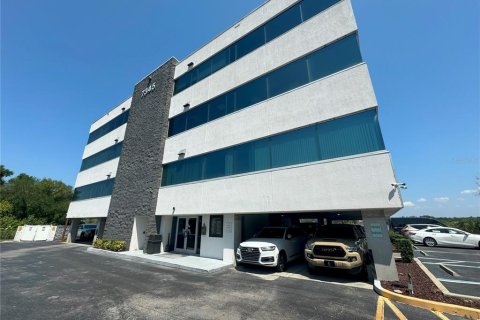 Immobilier commercial à louer à Orlando, Floride: 31.49 m2 № 1346650 - photo 2