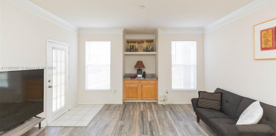 Condo in Tampa, Florida, 1 bedroom  № 732346