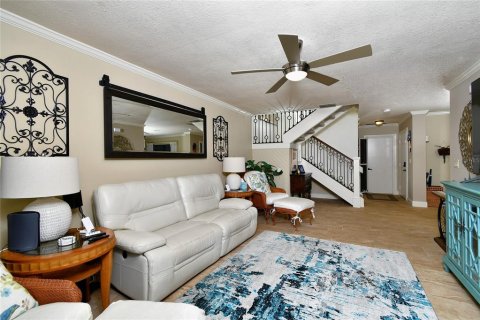 Townhouse in Punta Gorda, Florida 3 bedrooms, 184.88 sq.m. № 1200851 - photo 10