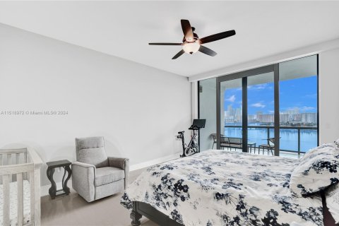 Condo in Aventura, Florida, 3 bedrooms  № 967386 - photo 17