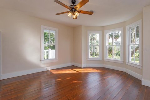 Immobilier commercial à louer à Longwood, Floride: 197.42 m2 № 979565 - photo 16