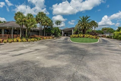 Villa ou maison à louer à West Palm Beach, Floride: 2 chambres, 144.09 m2 № 870926 - photo 5