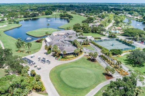 Villa ou maison à louer à West Palm Beach, Floride: 2 chambres, 144.09 m2 № 870926 - photo 4