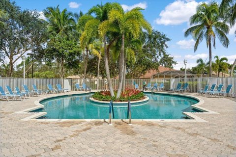 Townhouse in West Palm Beach, Florida 2 bedrooms, 112.04 sq.m. № 1173008 - photo 8