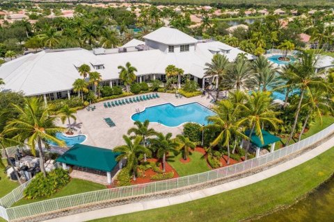 Touwnhouse à vendre à West Palm Beach, Floride: 2 chambres, 112.04 m2 № 1173008 - photo 3