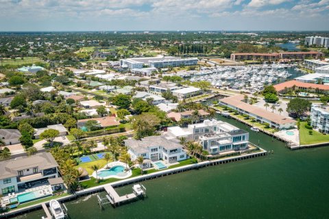 Villa ou maison à vendre à North Palm Beach, Floride: 4 chambres, 248.61 m2 № 1173010 - photo 15